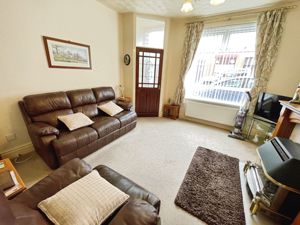 Lounge- click for photo gallery